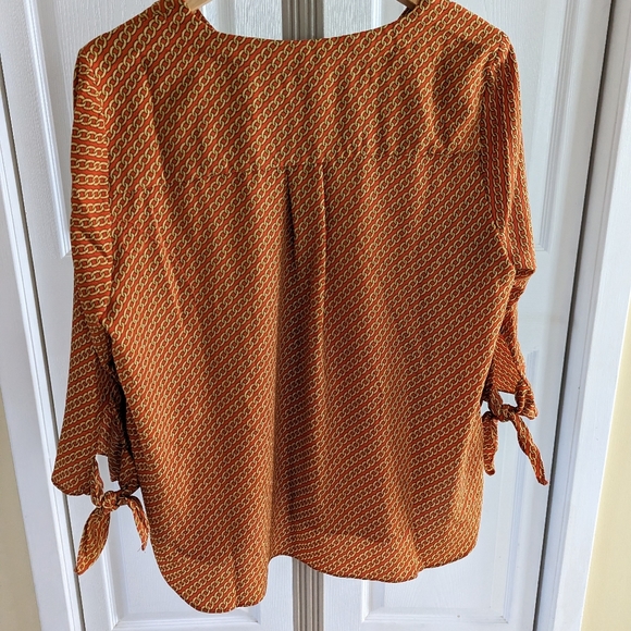 Michael Kors blouse - Picture 3 of 4